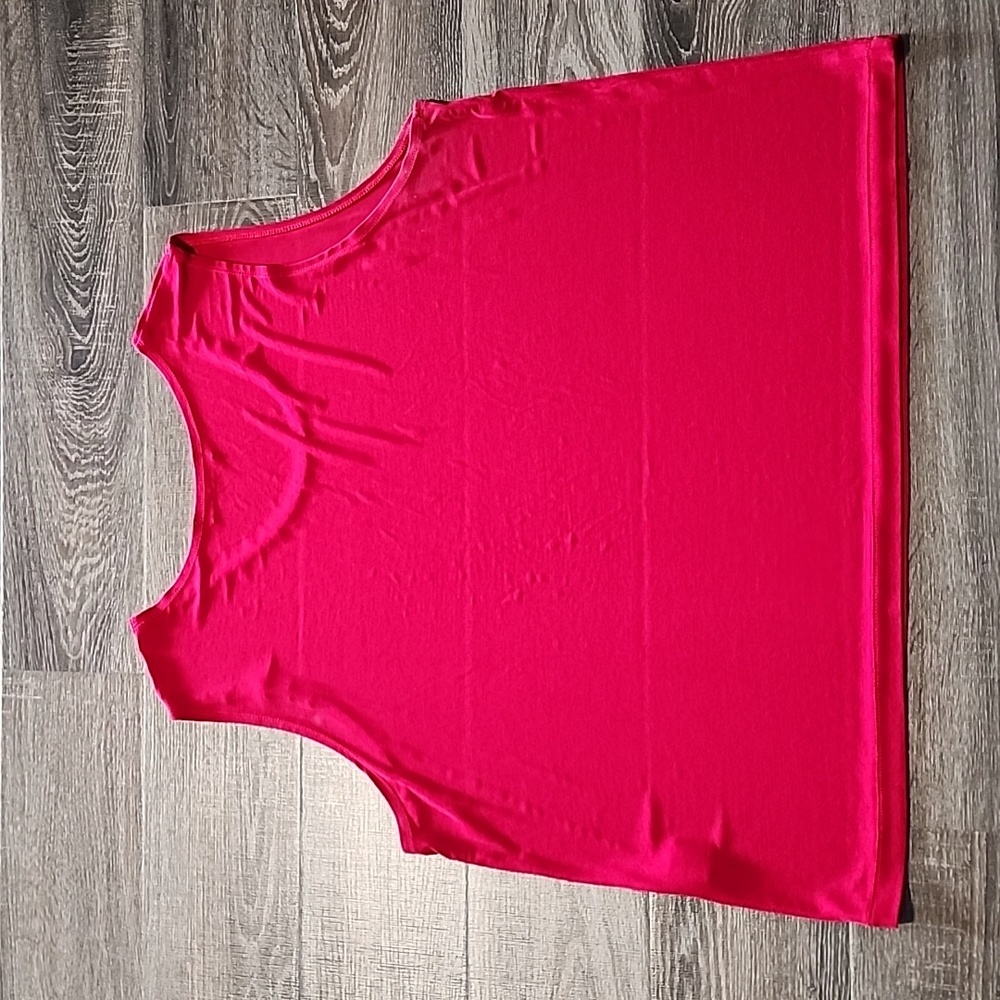 🦩 Autonomy sleeveless Top 🦩 - Picture 4 of 4